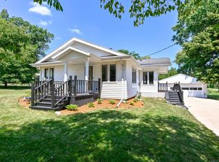 3134 W Acre Ave, Franklin, WI 53132