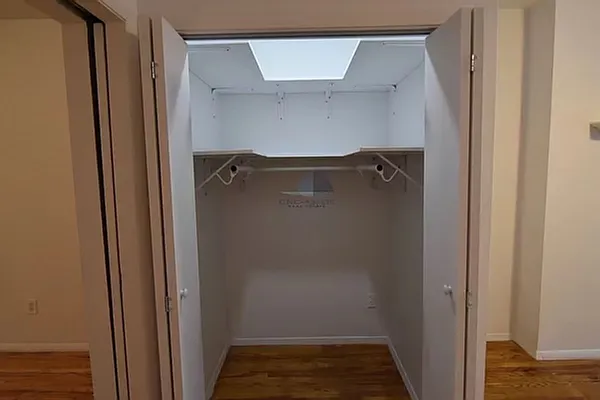 Rented by CNC-Assets | media 18