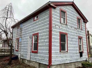 126 Lake St, Le Roy, NY 14482