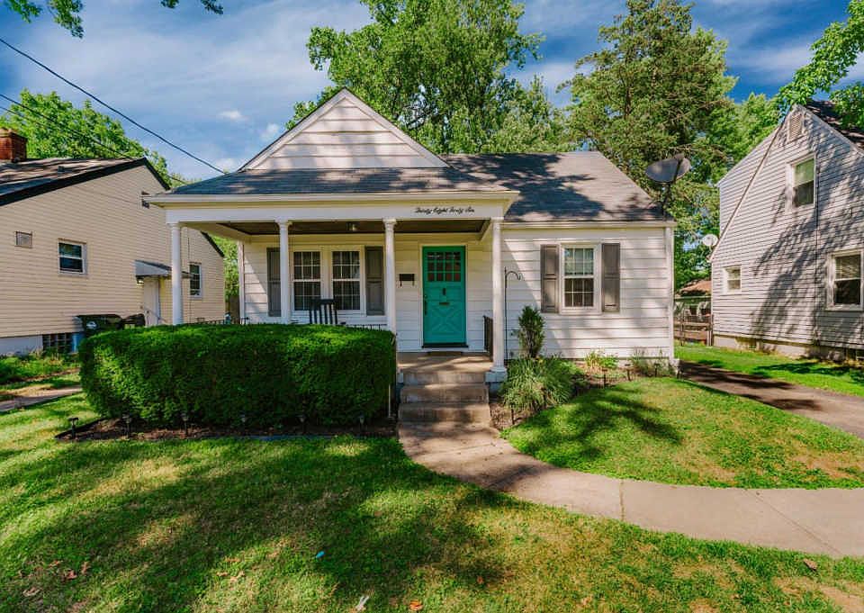 1st image of 3846 Gardner Ave