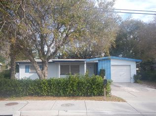 140 Rosery Rd NE, Largo, FL 33770