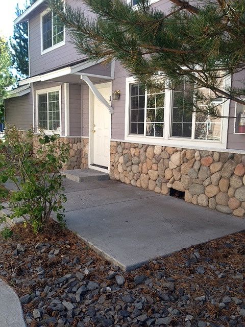 Patio for outdoor dining/barbecue
