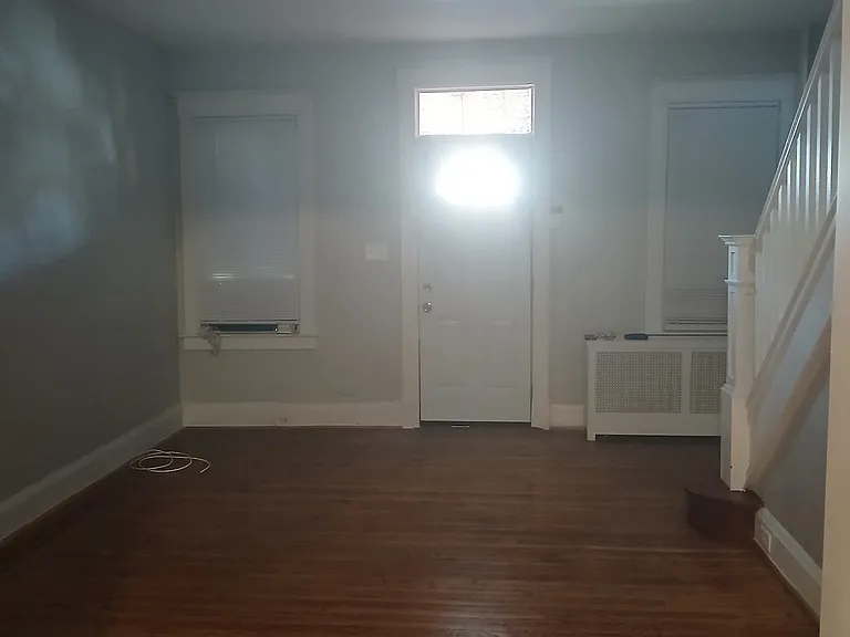 4257 Nicholas Ave — Photo 2