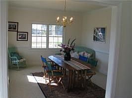 3rd image of 3157 Yarmouth Dr
