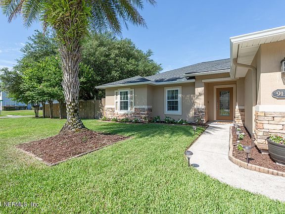 4th image of 9136 REDTAIL Drive