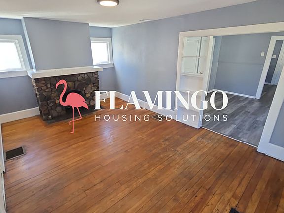 2nd image of 3114 W Hillcrest Ave