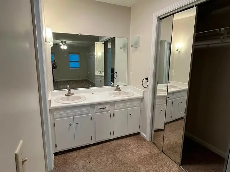 9415 Seasons Dr — Photo 5