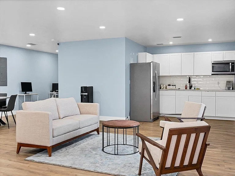 The Enclave at 3726 — Photo 20