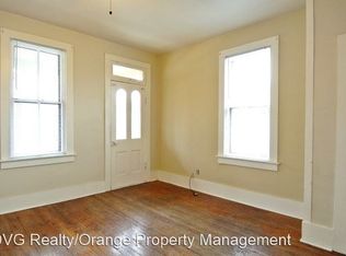 2518 S 26th St, Omaha, NE 68105
