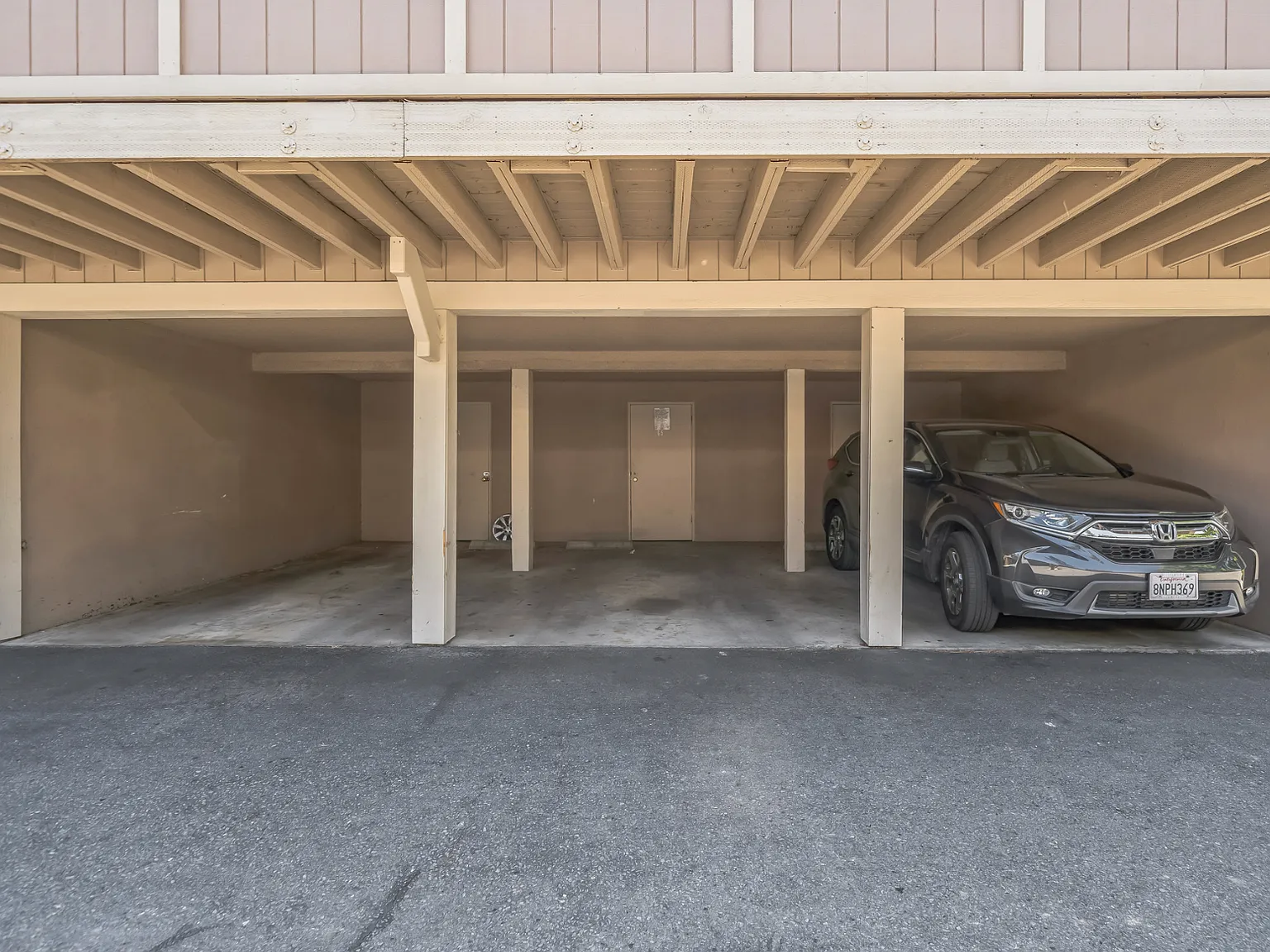 Walnut Grove — Photo 3
