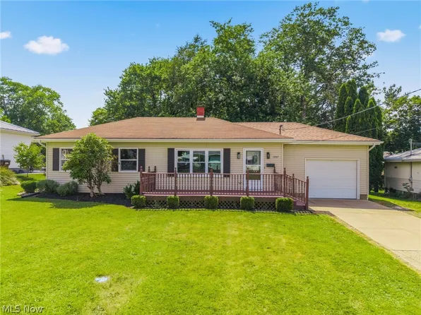 1207 N Mulberry St, Mount Vernon, OH 43050