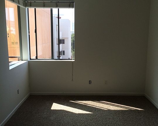 4th image of 1234 6th St APT 411