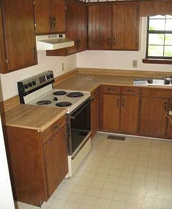 5th image of 1725 Falcon Dr SE
