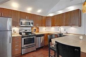 5th image of 4025 Perrier St