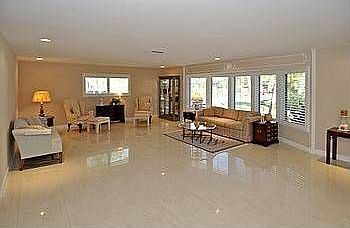 3rd image of 5520 NE 31st Ave