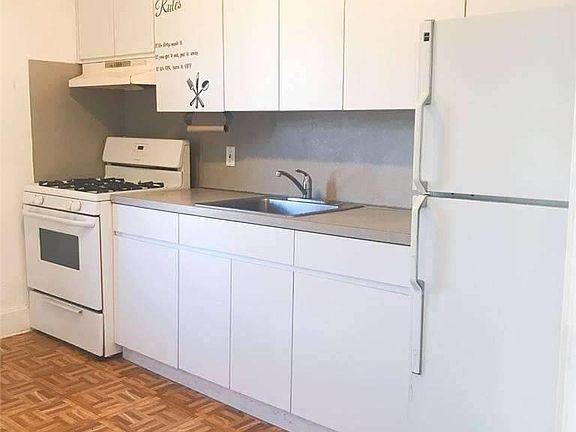 3rd image of 543 N 11th St Floor 2