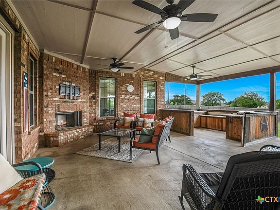 2nd image of 212 Christine Ln