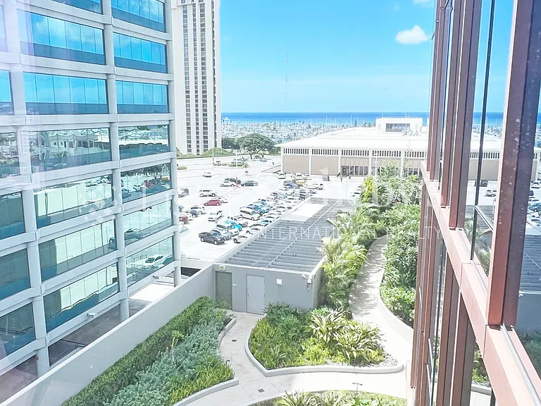 1555 Kapiolani Blvd #910 — Photo 13