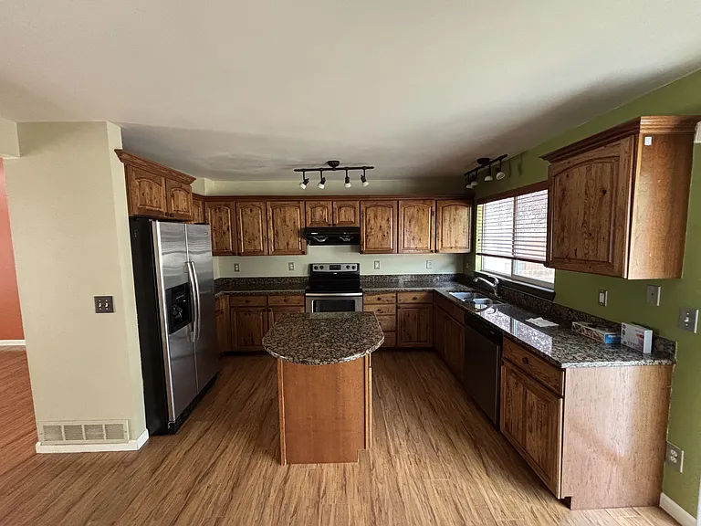 14831 E Penwood Pl — Photo 2
