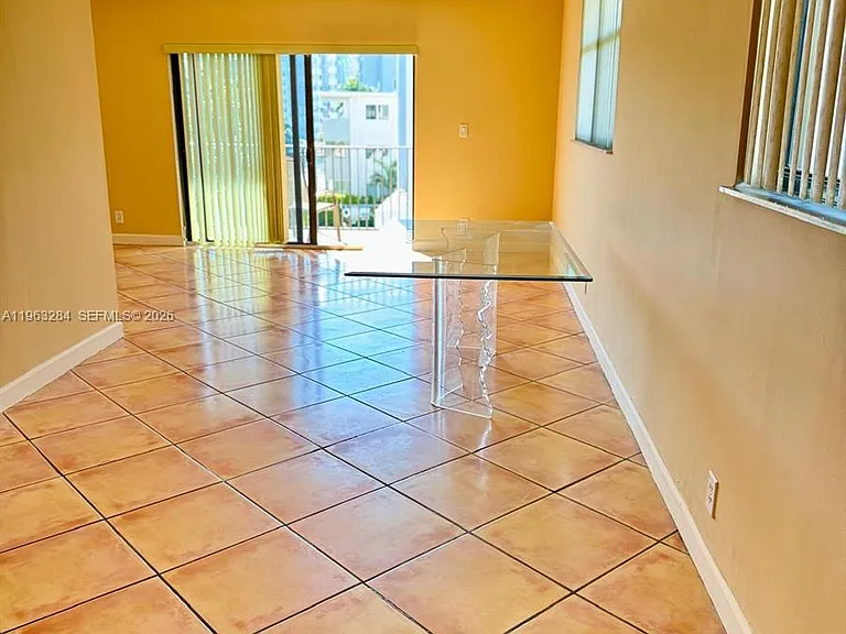 1900 Diana Dr #3C — Photo 6