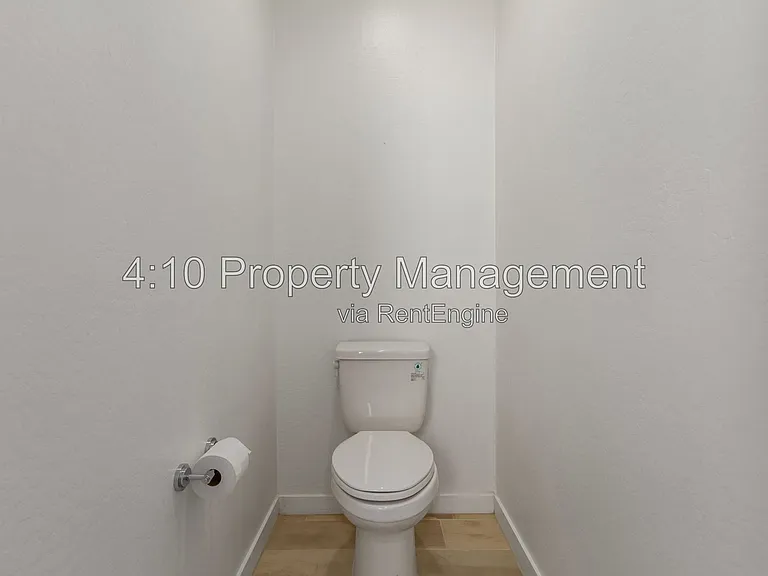 2222 E Palmdale Ln — Photo 19