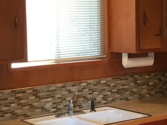 5th image of 24601 Bernard Dr
