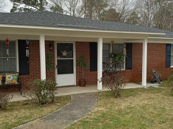 102 Harwood St, Statesboro, GA 30458