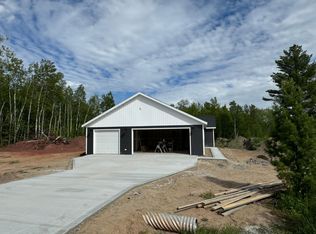 204 Bay Rd, Coleraine, MN 55722