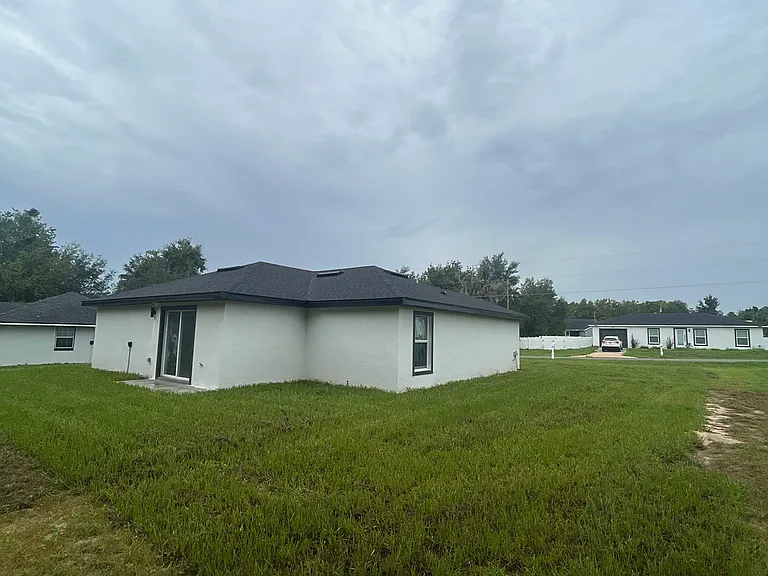 58 Olive Cir — Photo 4