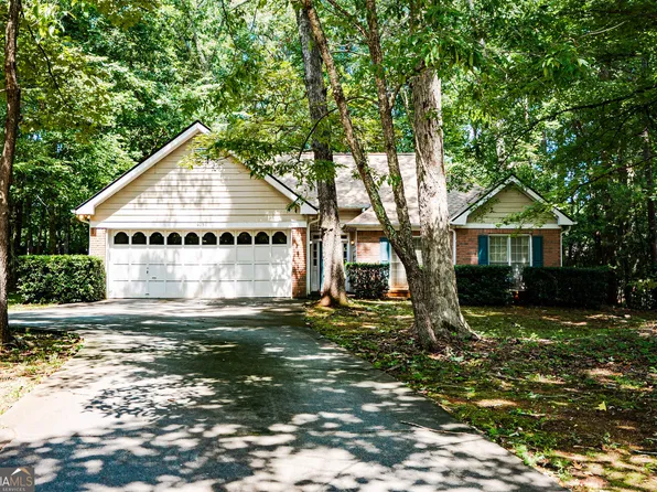 405 Radcliffe Trce, Covington, GA 30016