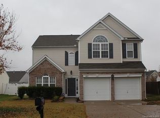 14817 Asheton Creek Dr, Charlotte, NC 28273