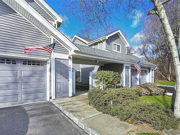 3rd image of 388 W Shore Ct