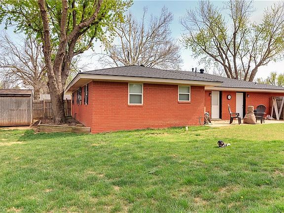 2nd image of 1116 Kouba Dr