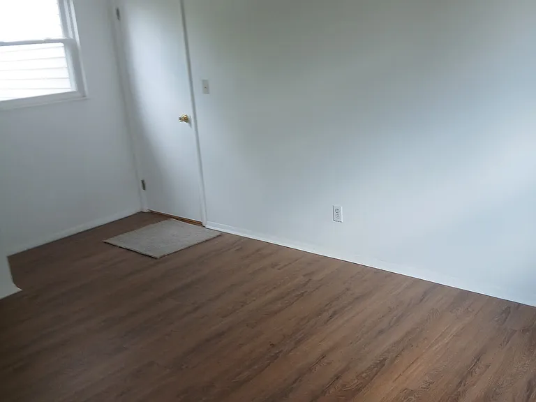 8513 Silver Fox Rd — Photo 19
