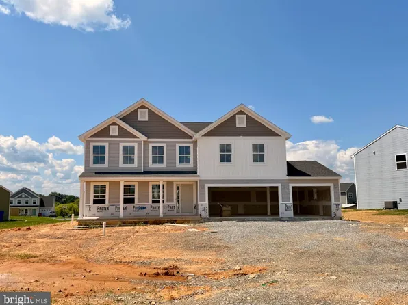 317 Rine Dr, Shippensburg, PA 17257