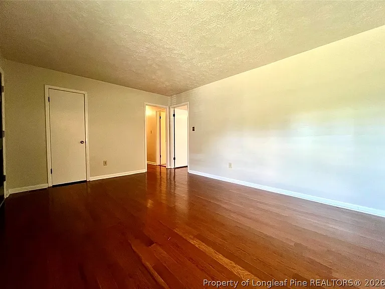 1319 Levy Dr — Photo 6