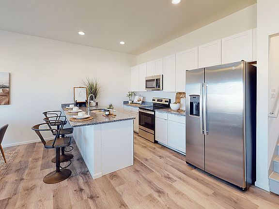 North - Kitchen