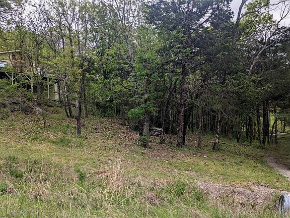 5th image of Leatherwood Dr #17
