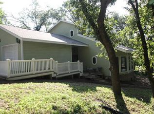 17705 Pioneer Trl, Plattsmouth, NE 68048