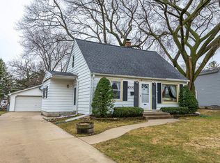 8705 W Dakota St, West Allis, WI 53227