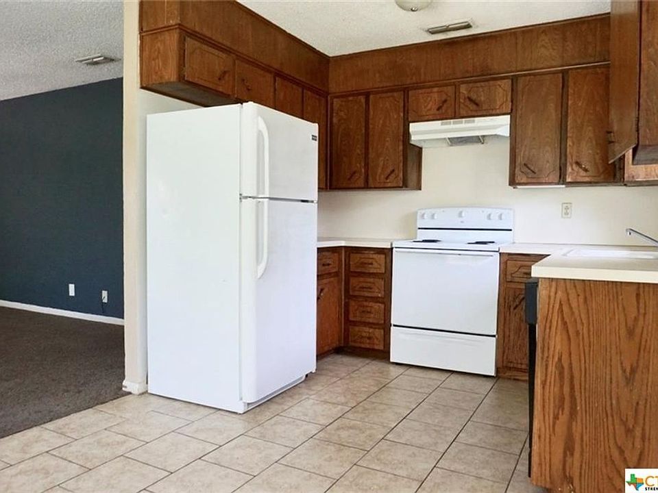 2nd image of 1409 Hammond Dr
