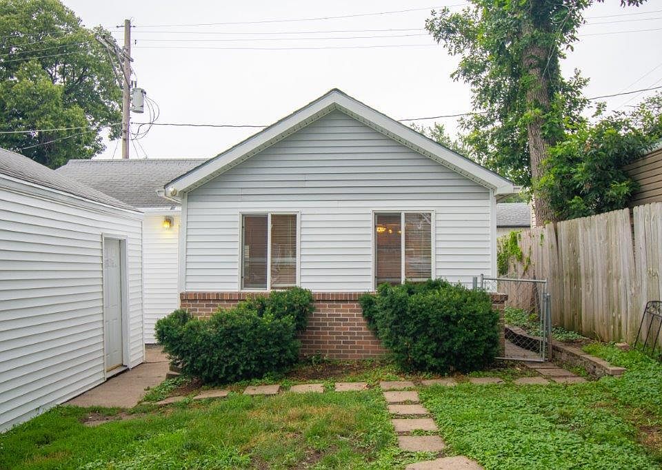 1st image of 4963 S 37th St