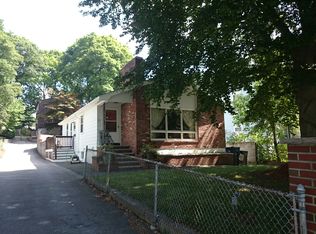 95 Maple St, West Roxbury, MA 02132