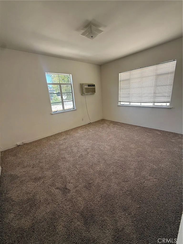 1 bed, 650 sqft, $2,000 — Photo 4