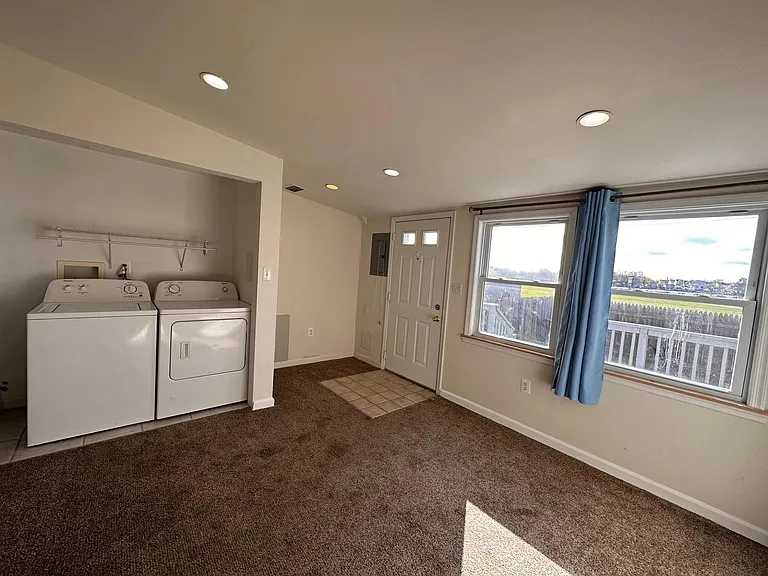 2130 Jasmine Rd — Photo 5
