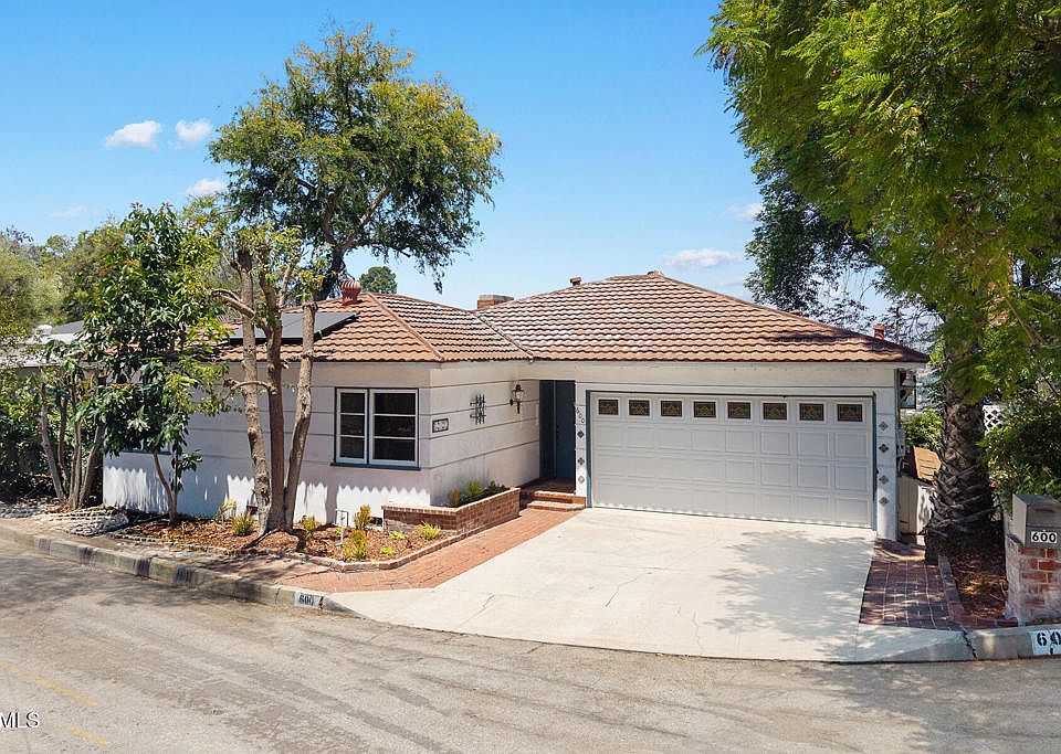 1st image of 600 Alta Vista Cir