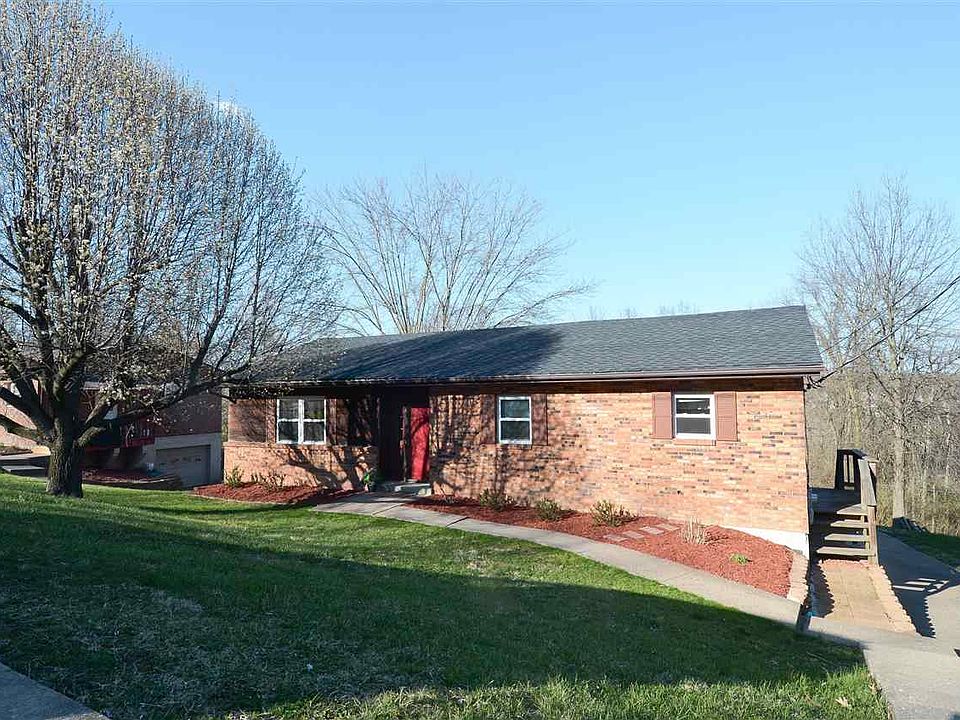 1st image of 718 Parkview Dr