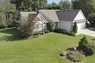 1st image of 571 Equestrian Dr