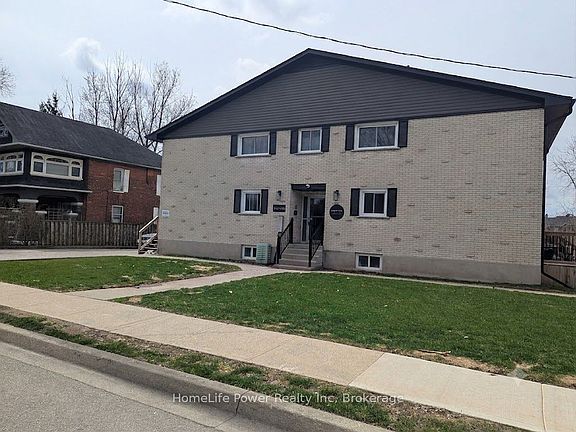 2nd image of 421 Garden St #415