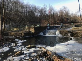 22 Forgedale Rd, Fleetwood, PA 19522